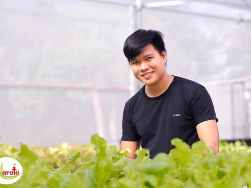 Mr. Huynh Vu Linh 2017-2018 Mr. Huynh Vu Linh 2017-2018